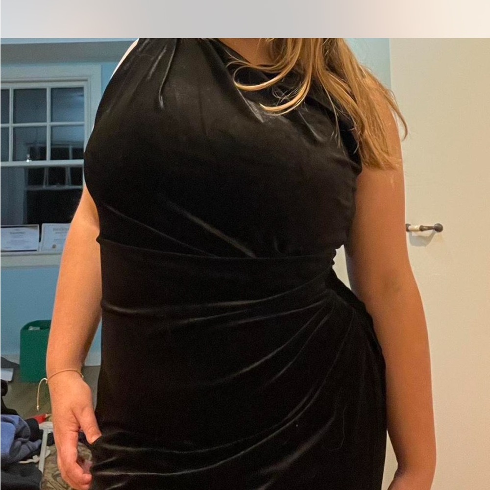 New Elegant Black Velvet Dress